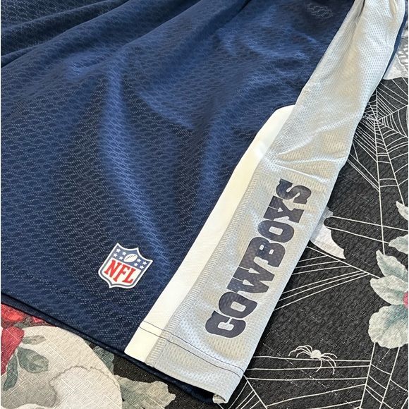 NWT 2012 Nike Dri-Fit Dallas Cowboys Speed Fly XL CHAINMAIL Performance Shorts M - Picture 3 of 12